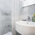 Maison 招待所